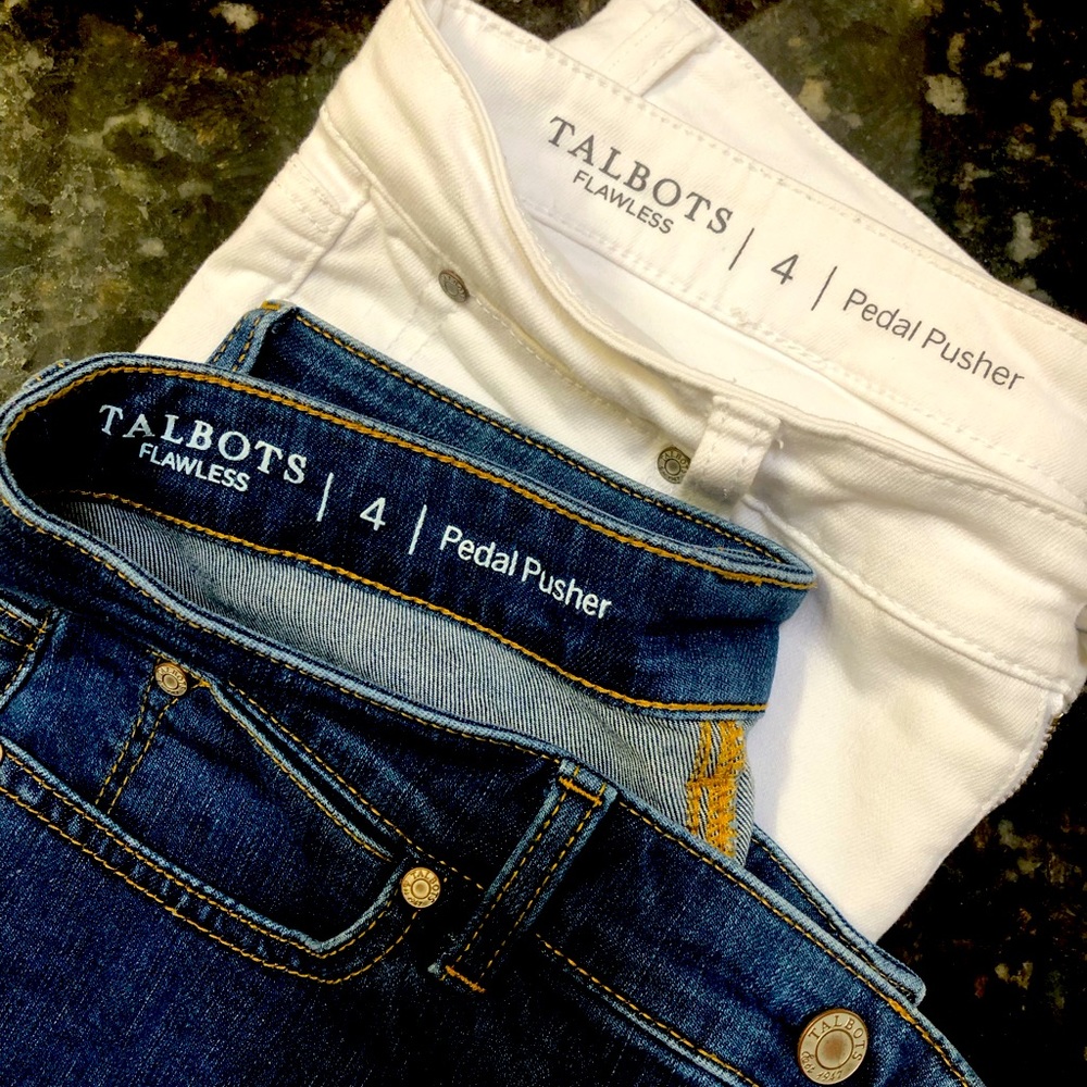 Women’s Pedal Pusher TALBOTS size 4. One denim one white. 27” length